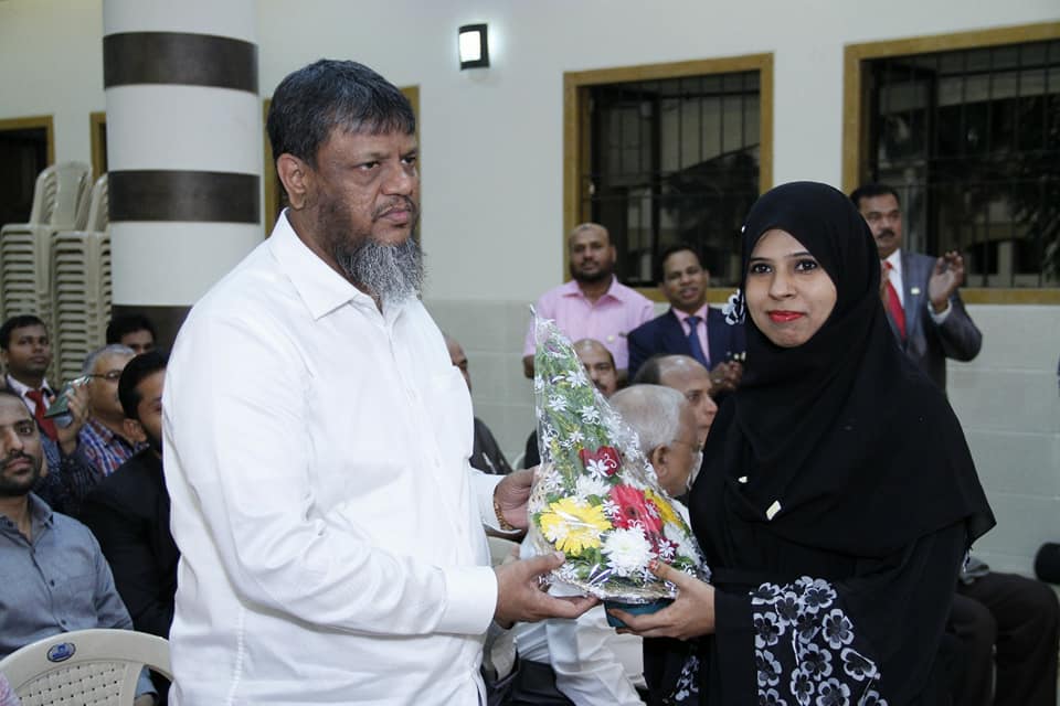 CA Heena Pawaskar Details